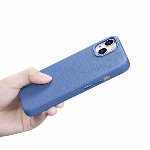 iCarer Litchi Premium ādas viedtālruņa apvalks iPhone 14 Plus Magnētiskais ādas apvalks ar MagSafe Gaiši zils (WMI14220711-LB)