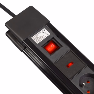 Maclean MCE11 power extension 1.5 m 8 AC outlet(s) Indoor Black