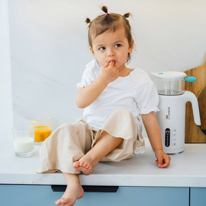 Momini TinyCook 6 vienā tvaika blenderis ar piena pagatavošanas funkciju
