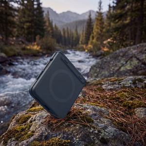 Tech-Protect Kevlar Aura vāciņš modelim Samsung Galaxy Z Flip 8, saderīgs ar MagSafe – tumši zils