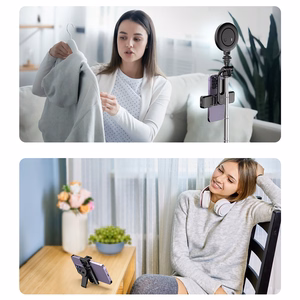 Selfiju nūja WC13YDS teleskopisks statīvs 1.3m ar dubultu lampu un telefona turētāju - melna