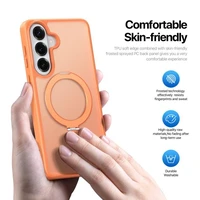 Korpuss Dux Ducis Yind Magnētiskais statīvs Samsung S942 S26 oranžs