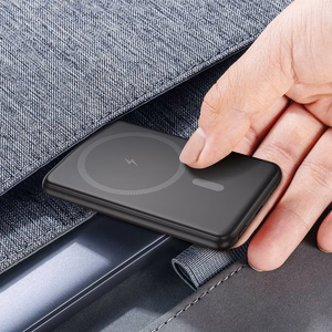 Portatīvais lādētājs Hoco 5000 mAh QC PD 2A 20W īpaši plāns J140A melns saderīgs ar MagSafe