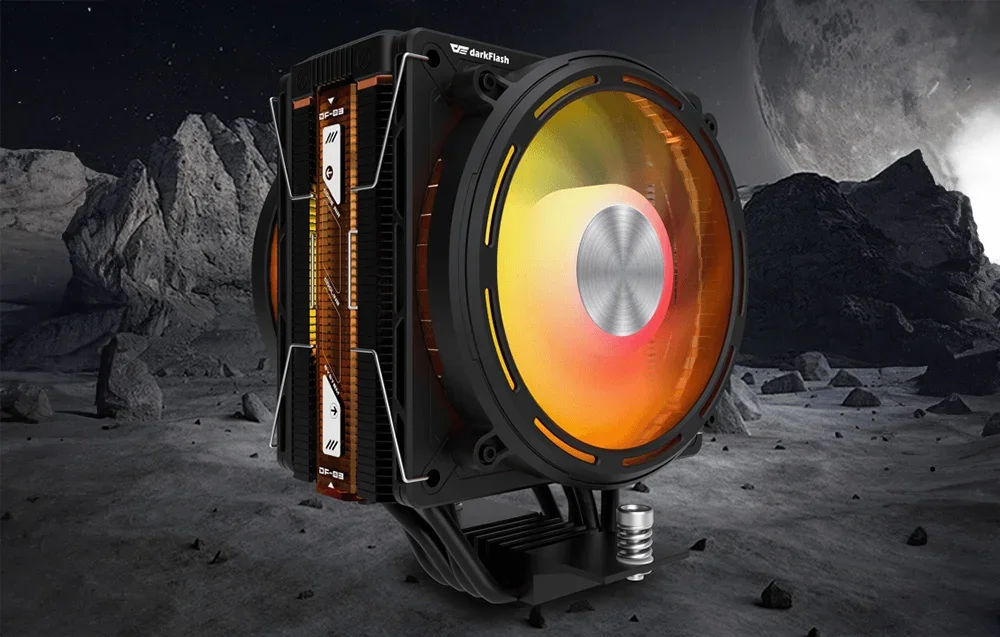 Darkflash aktīvais dzesētājs uz klinšu un mēness fona