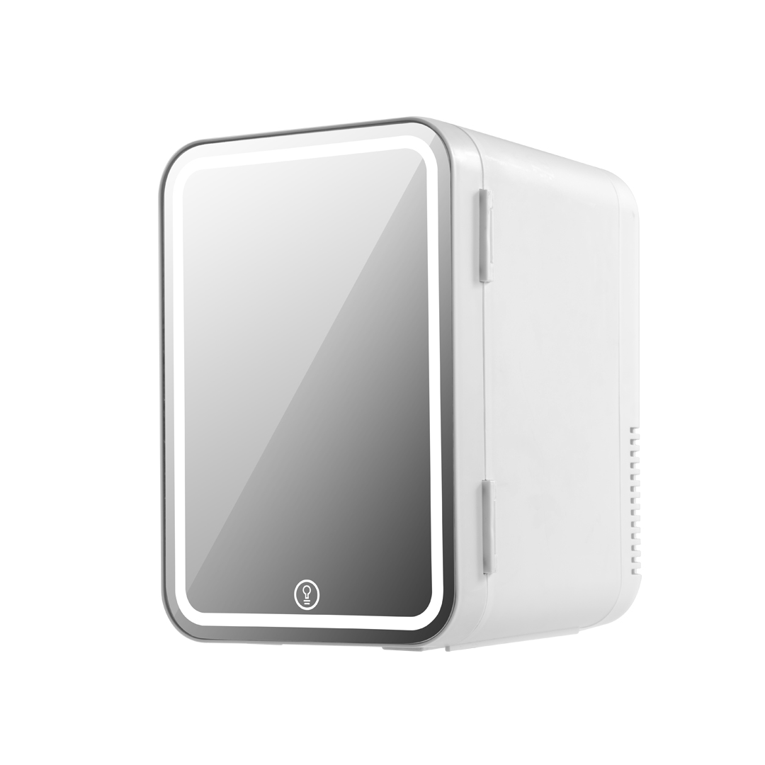 XO mini auto ledusskapis CZ015 balts ar LED spoguli