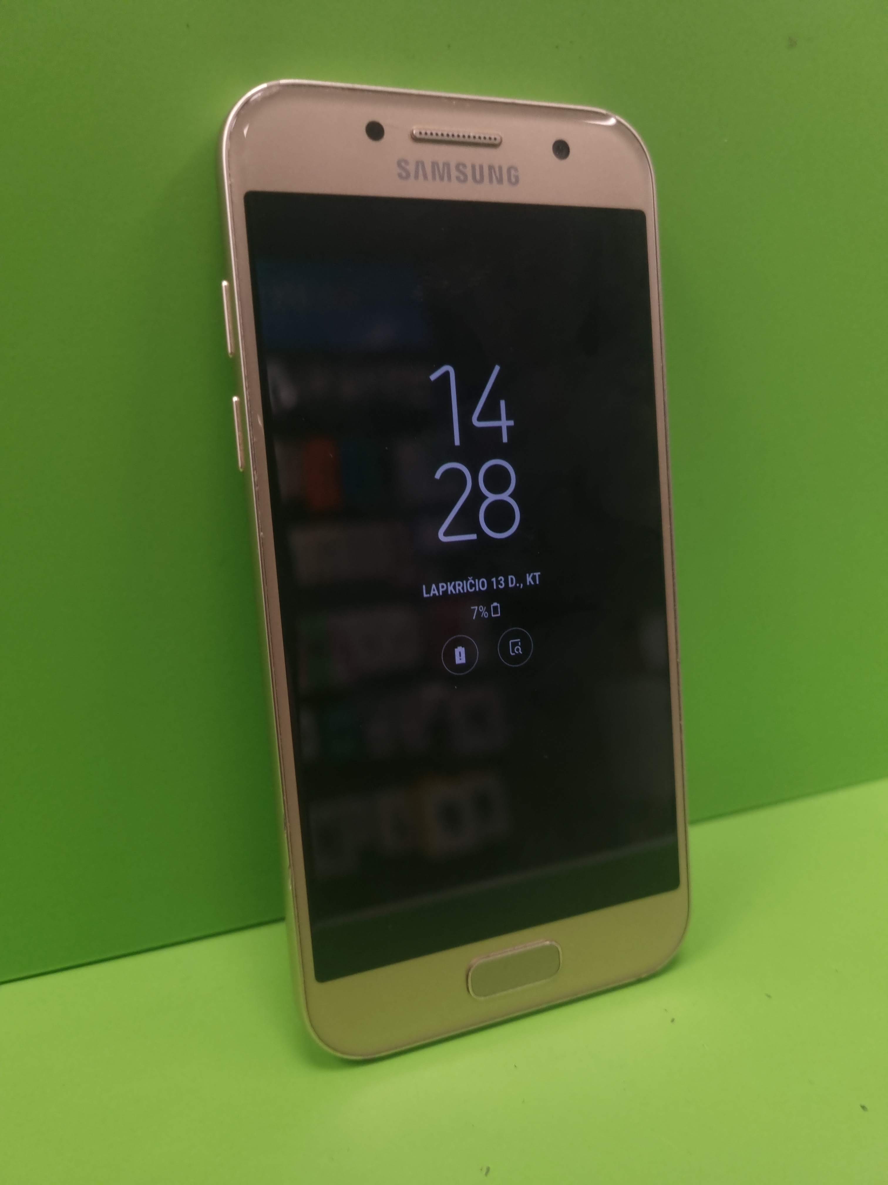 Samsung Galaxy A3 16GB (Lietota prece)