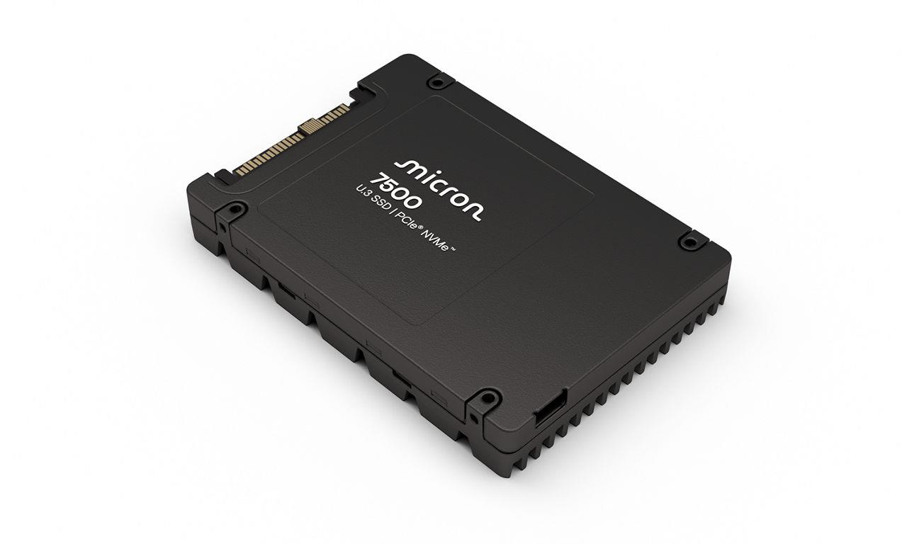 Micron 7500 MAX 800GB NVMe SSD disks U.3 lasīšana 6800 MB/s rakstīšana 1400 MB/s