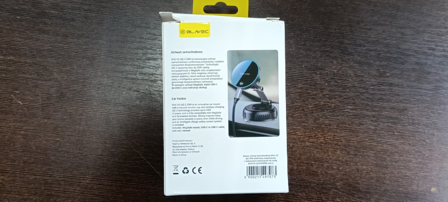 Blavec Car holder BHC-02 Qi2.2 25W vacum magnetic with induction charger to windshield (BHC02-QI2PMWIB)black (damaged packaging)