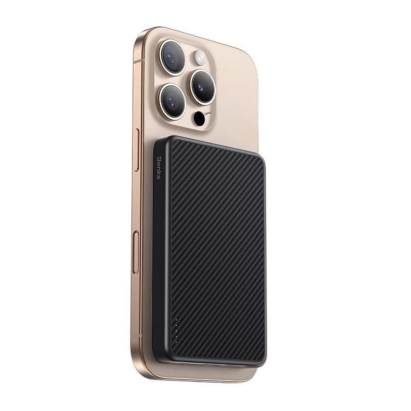 Benks Внешний аккумулятор 10000mAh MP17 Aramid Fiber 600D - Type C - магнитный с индукционной зарядкой