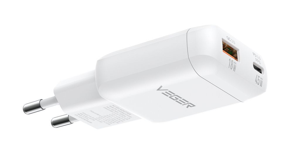 Tālruņa lādētājs USB A + Type C PD 45 W + datu kabelis Type C–C 100 W VEGER TR121, balts