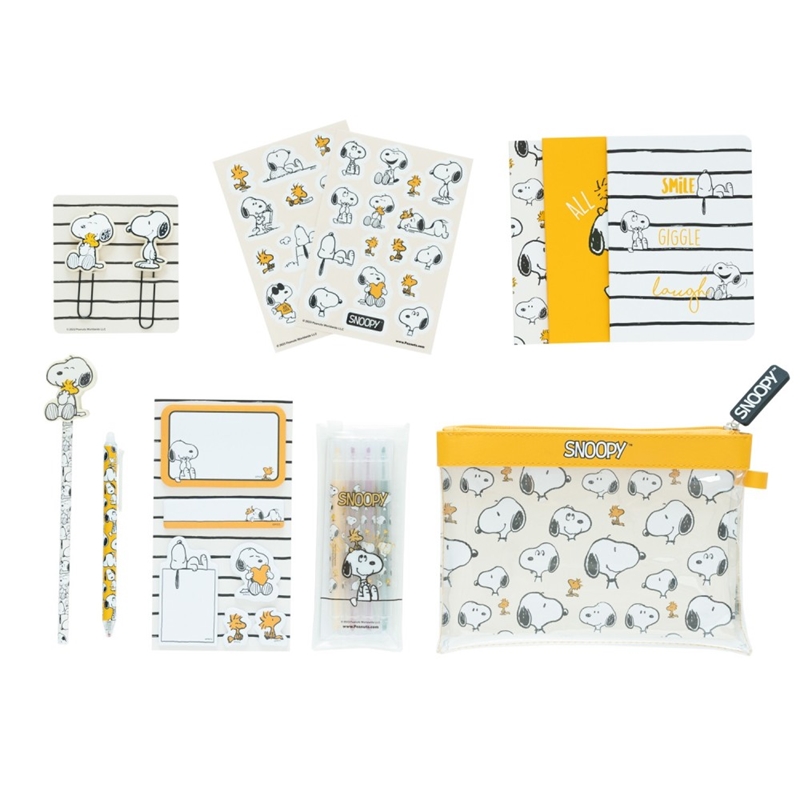 Snoopy 15 daļu skolas piederumu komplekts