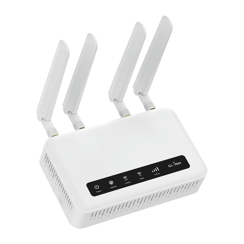 GL.iNet Spitz Plus 4G LTE maršrutētājs